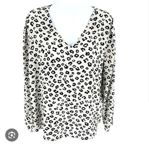 GUC leopard print blouse